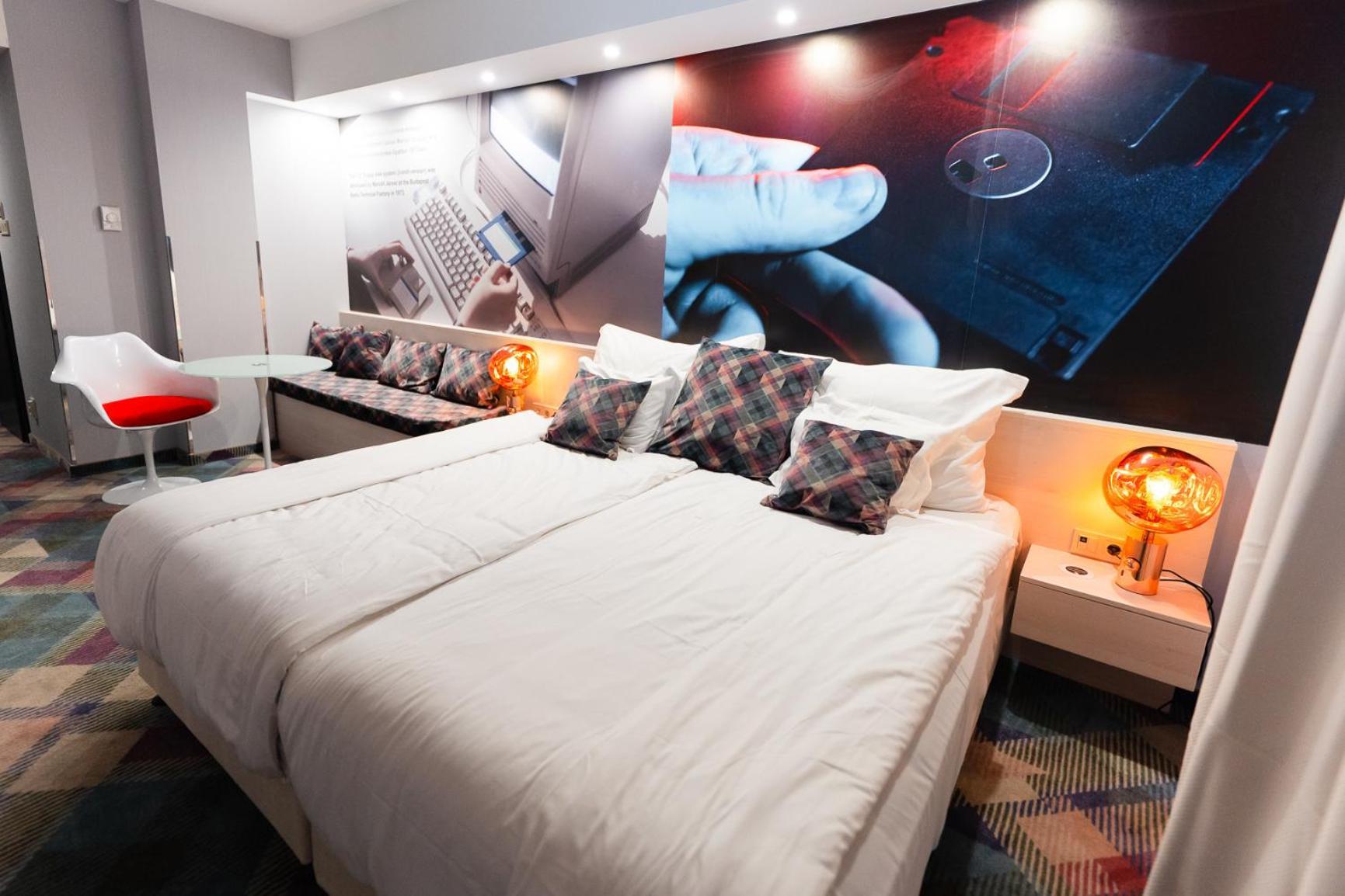 Science Hotel Premium Szeged Esterno foto
